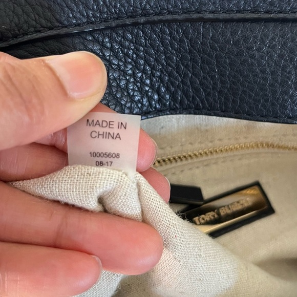 Tory Burch Half Moon Leather Satchel Black Gold Crossbody Convertible Bag - Picture 11 of 17